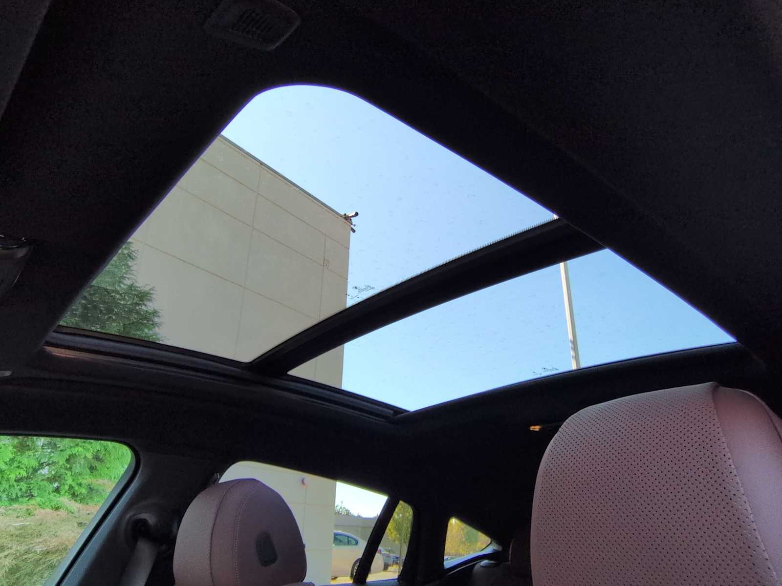 2026 BMW X6 xDrive40i Image 39 of 39