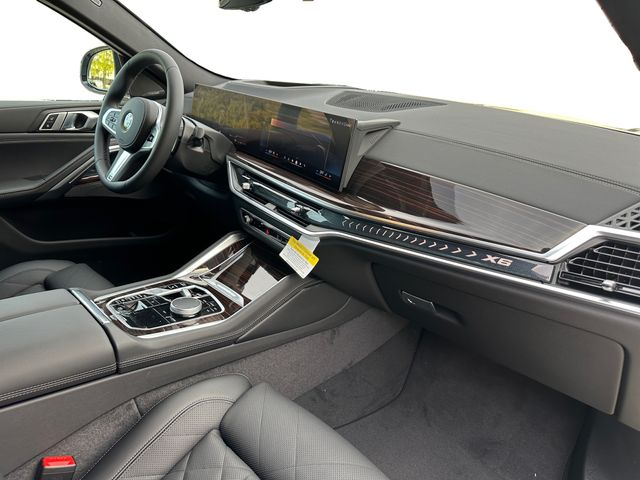 2026 BMW X6 xDrive40i Image 24 of 31