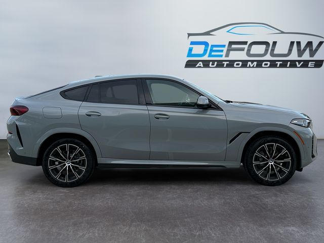 2026 BMW X6 xDrive40i Image 8 of 31