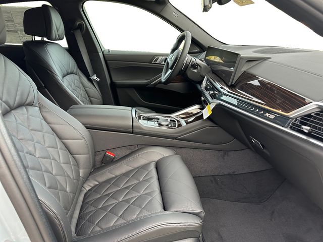 2026 BMW X6 xDrive40i Image 22 of 31