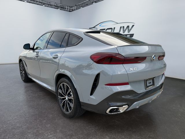 2026 BMW X6 xDrive40i Image 14 of 31