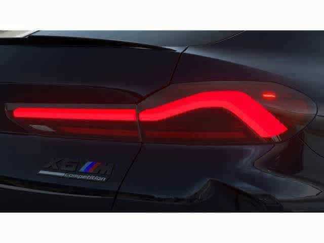 Vehicle image 40 of 44