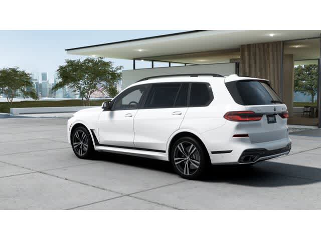 2026 BMW X7 M60i Image 4 of 14
