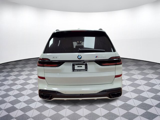 2026 BMW X7 M60i Image 6 of 29