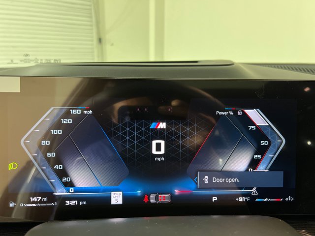 2026 BMW X7 M60i Image 22 of 38