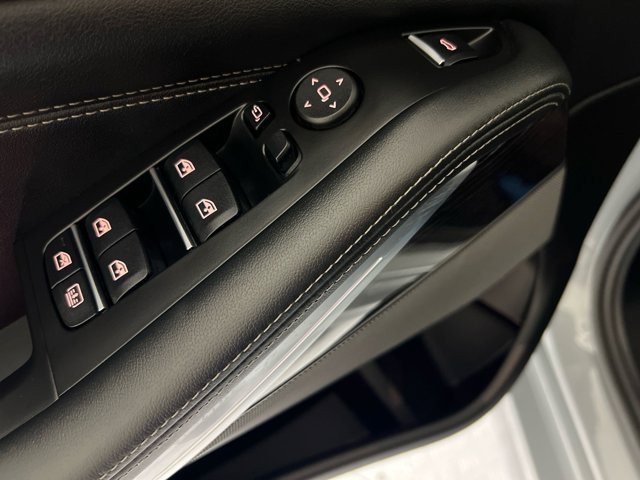 2026 BMW X7 M60i Image 29 of 38