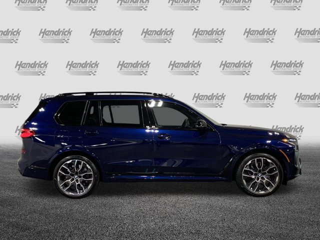 2026 BMW X7 M60i Image 4 of 31