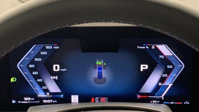 2026 BMW X7 M60i Image 17 of 31