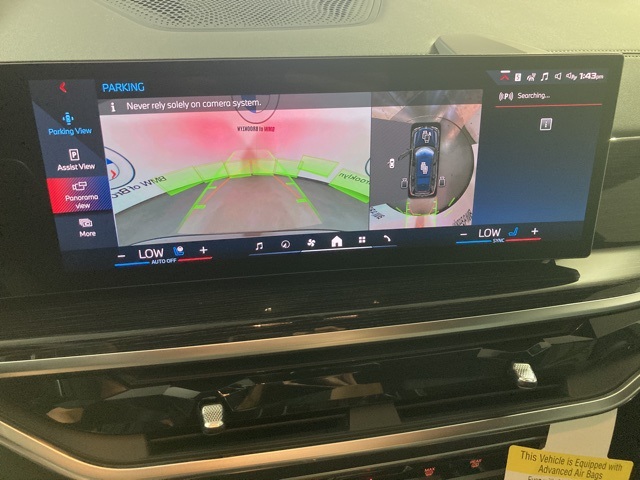 Vehicle image 10 of 40