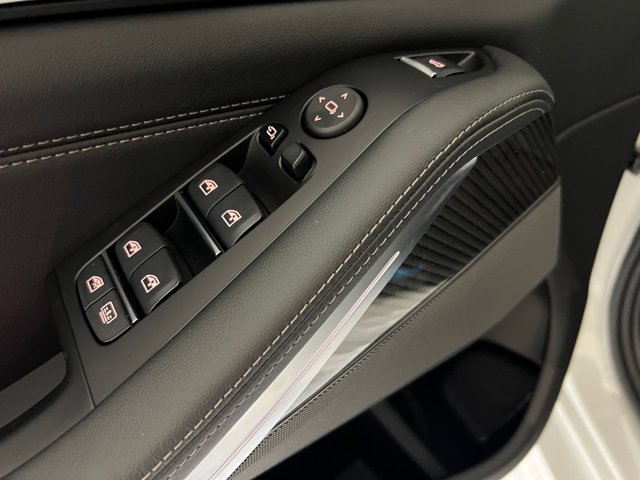 2026 BMW X7 M60i Image 27 of 37