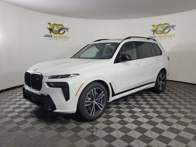 2026 BMW X7 M60i Image 1 of 26