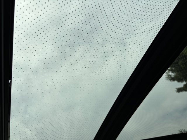 2026 BMW X7 M60i Image 34 of 37