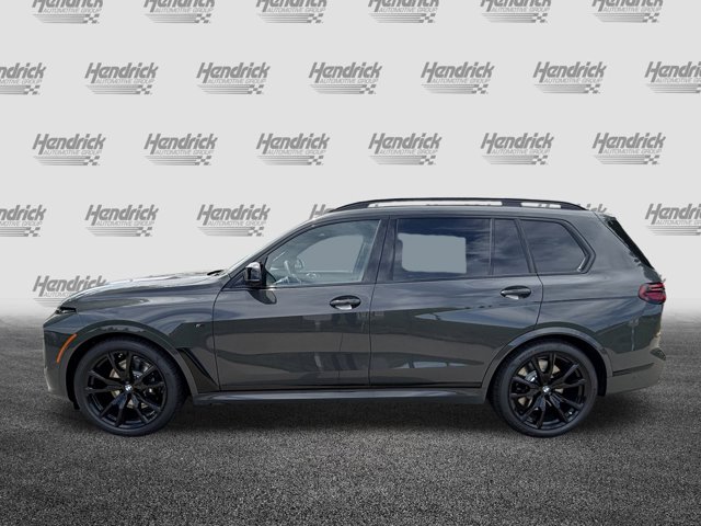 2026 BMW X7 M60i Image 9 of 37