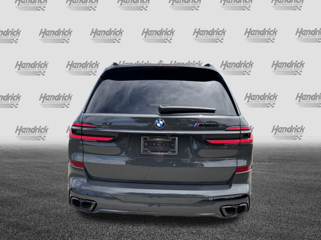 2026 BMW X7 M60i Image 7 of 37