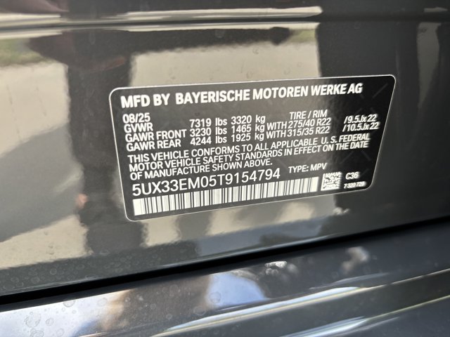 2026 BMW X7 M60i Image 33 of 37