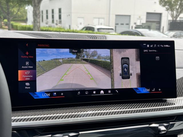 2026 BMW X7 M60i Image 24 of 37