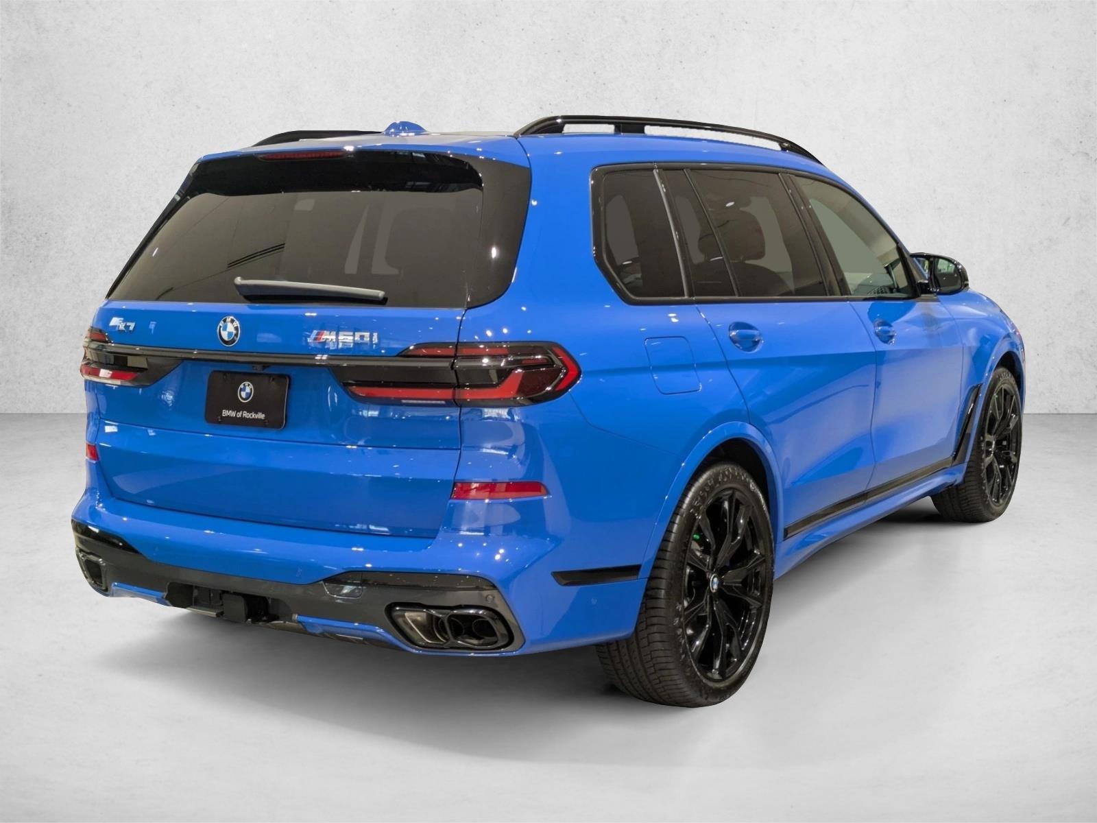 2026 BMW X7 M60i Image 4 of 19