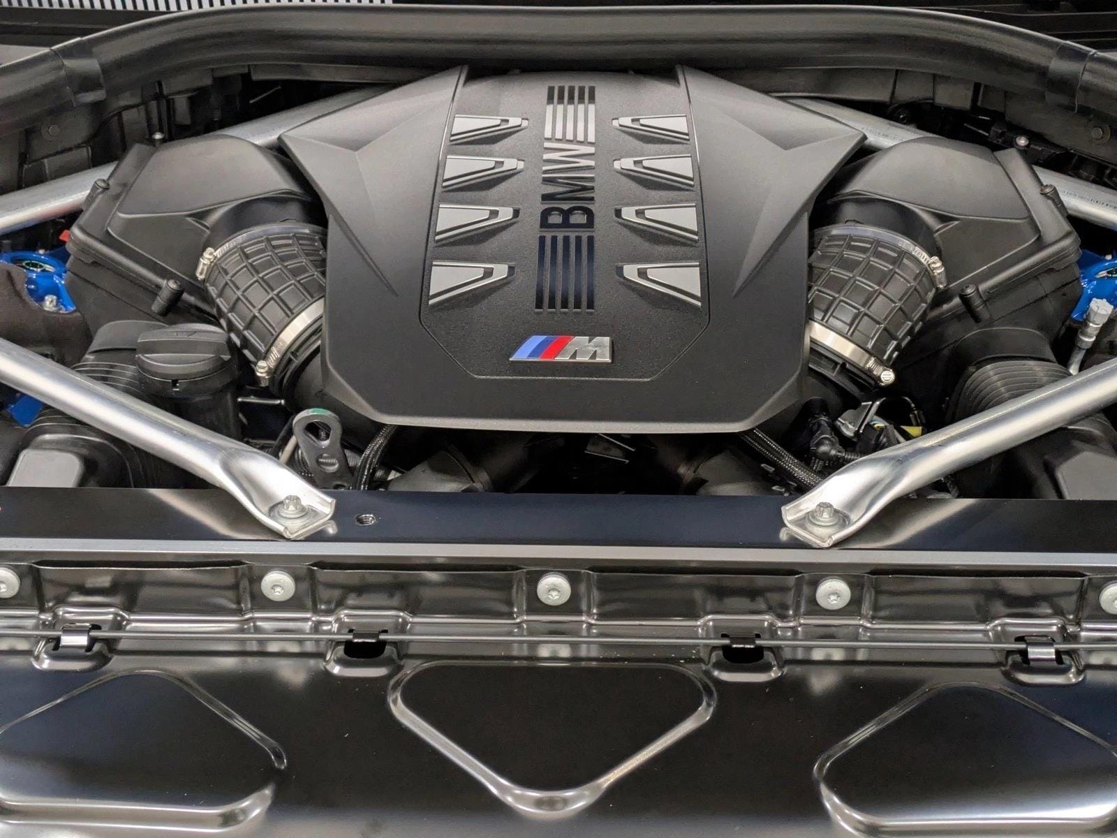 2026 BMW X7 M60i Image 8 of 19