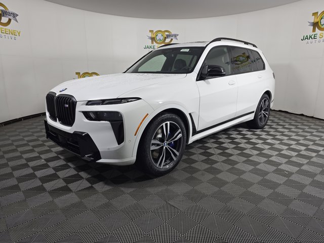 2026 BMW X7 M60i Image 1 of 26