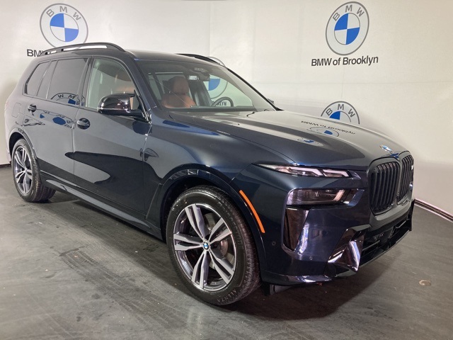 Vehicle image 5 of 40