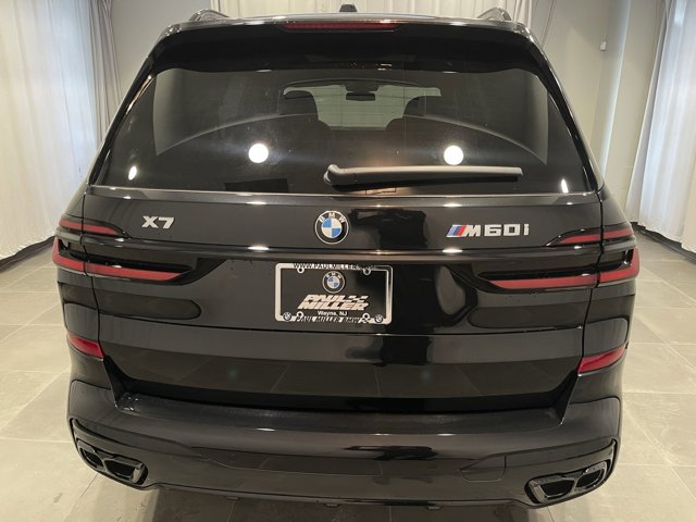 2026 BMW X7 M60i Image 5 of 8