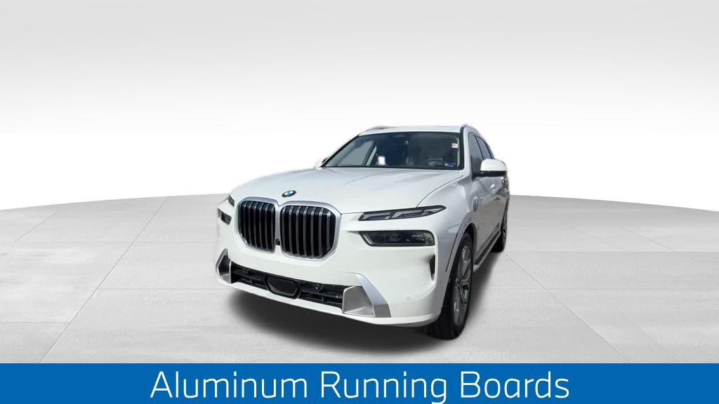 2026 BMW X7 xDrive40i Image 1 of 28