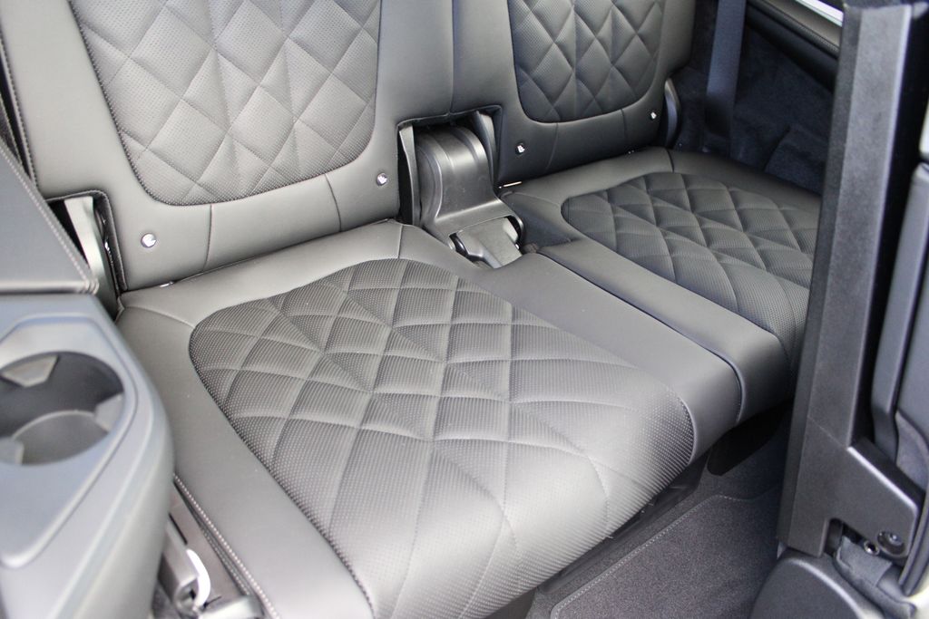 2026 BMW X7 xDrive40i Image 19 of 56