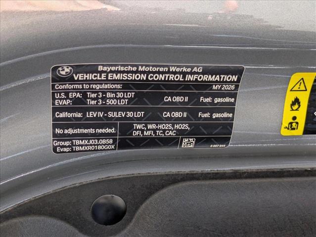 Vehicle image 27 of 30