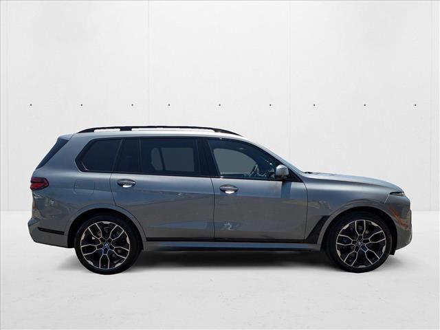 Vehicle image 4 of 30