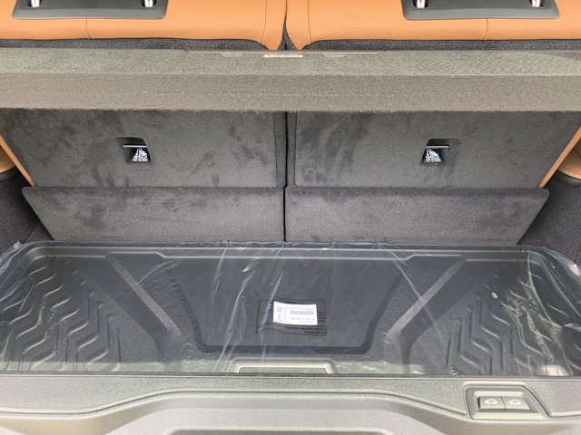 2026 BMW X7 xDrive40i Image 34 of 37