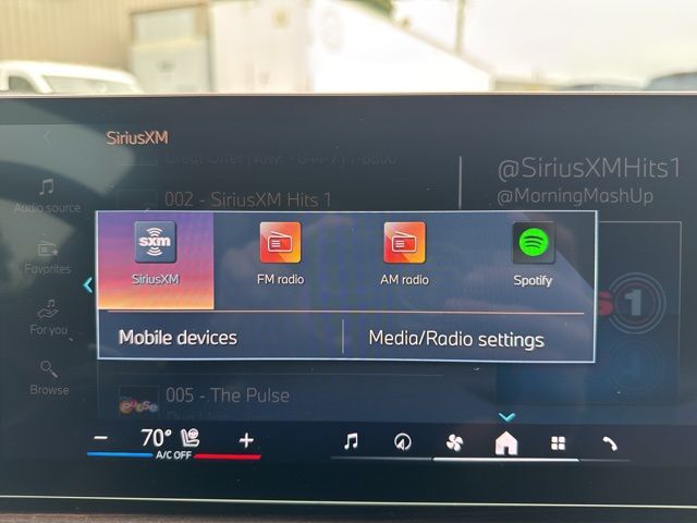 2026 BMW X7 xDrive40i Image 16 of 41