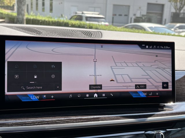 2026 BMW X7 xDrive40i Image 23 of 37