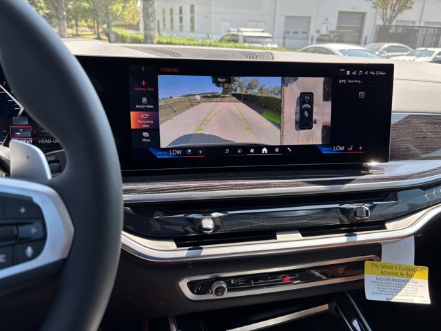 2026 BMW X7 xDrive40i Image 26 of 37