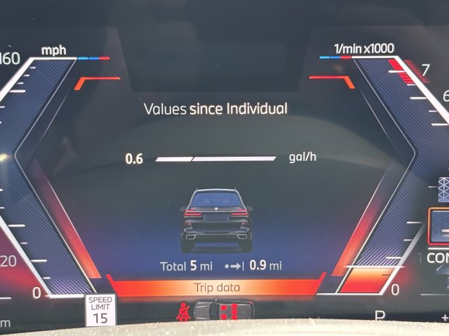 2026 BMW X7 xDrive40i Image 27 of 37