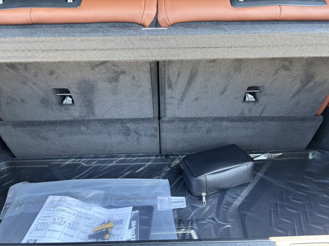 2026 BMW X7 xDrive40i Image 11 of 37