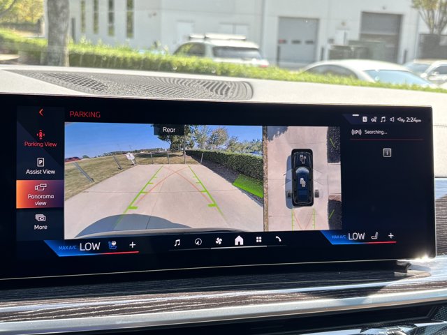 2026 BMW X7 xDrive40i Image 22 of 37