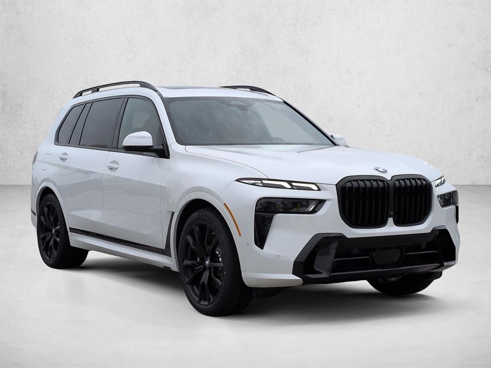 2026 BMW X7 xDrive40i Image 3 of 18