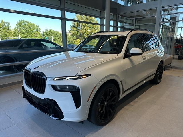 2026 BMW X7 xDrive40i Image 1 of 16