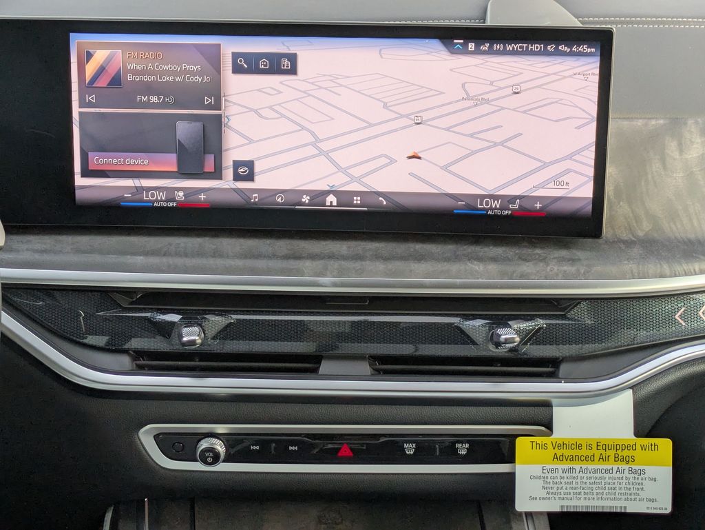 2026 BMW X7 xDrive40i Image 24 of 28