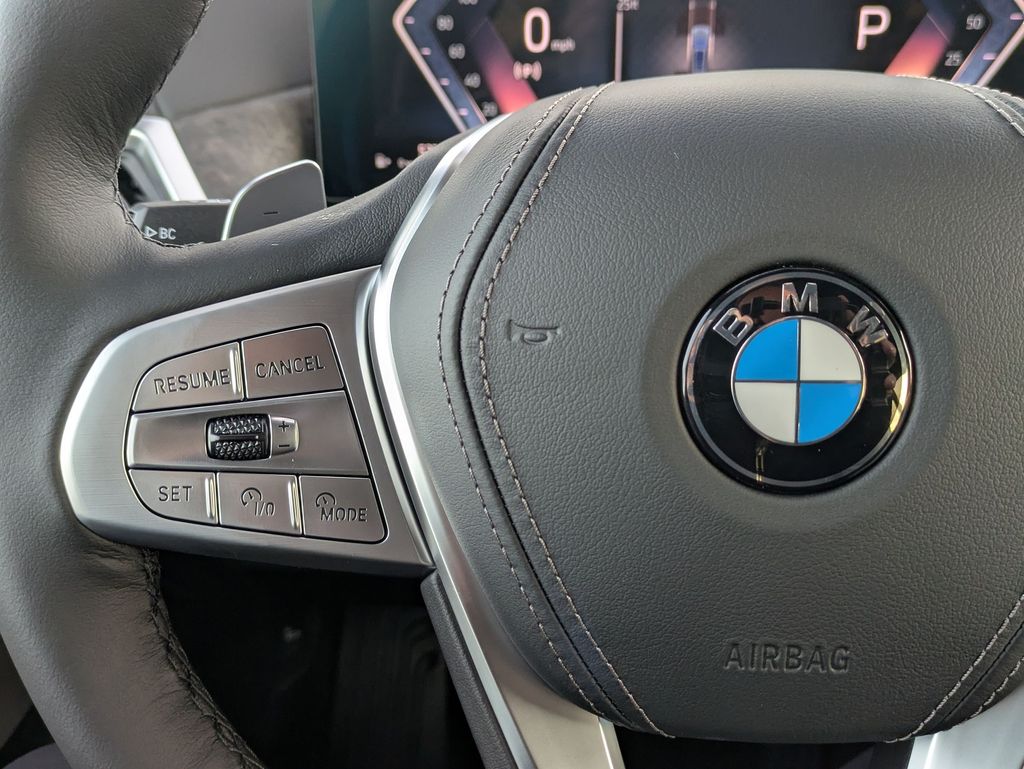 2026 BMW X7 xDrive40i Image 27 of 28