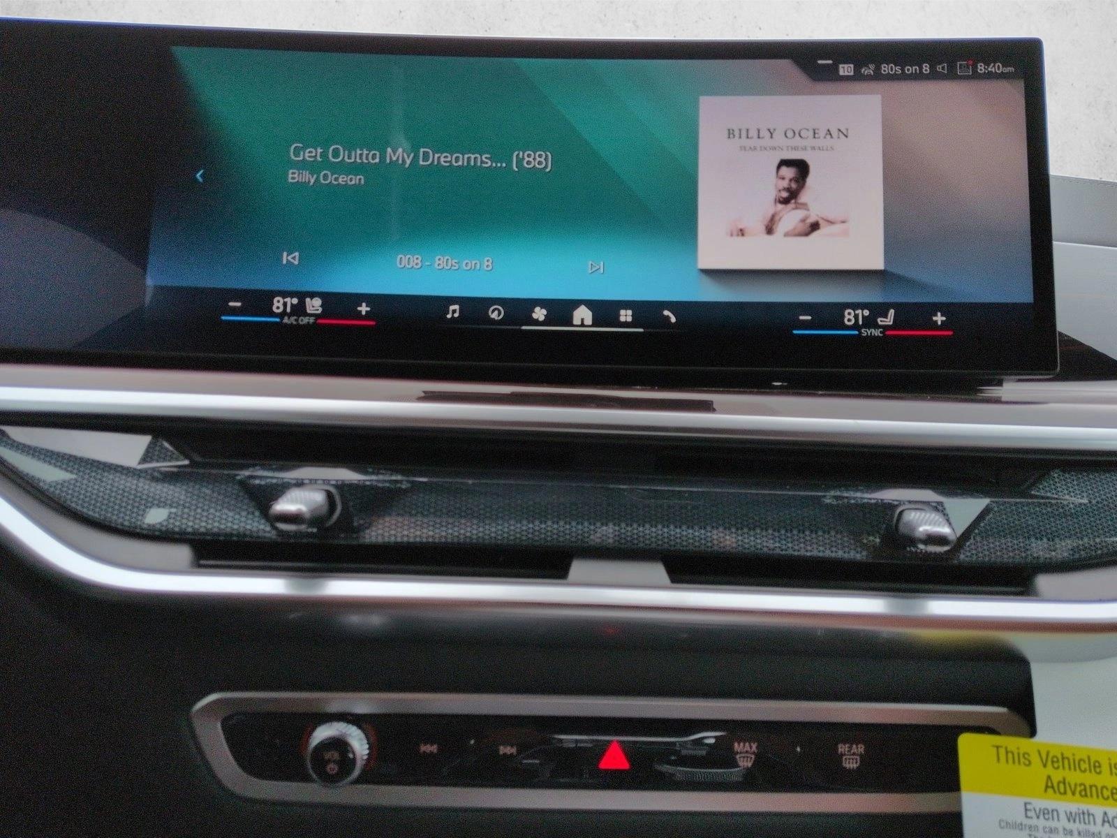 2026 BMW X7 xDrive40i Image 17 of 18