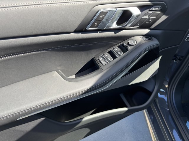 2026 BMW X7 xDrive40i Image 26 of 37