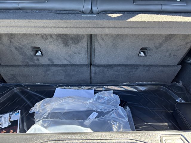 2026 BMW X7 xDrive40i Image 11 of 37