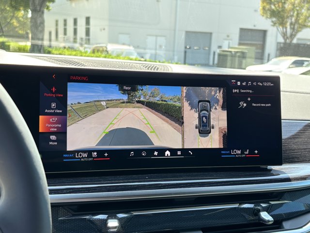 2026 BMW X7 xDrive40i Image 22 of 37