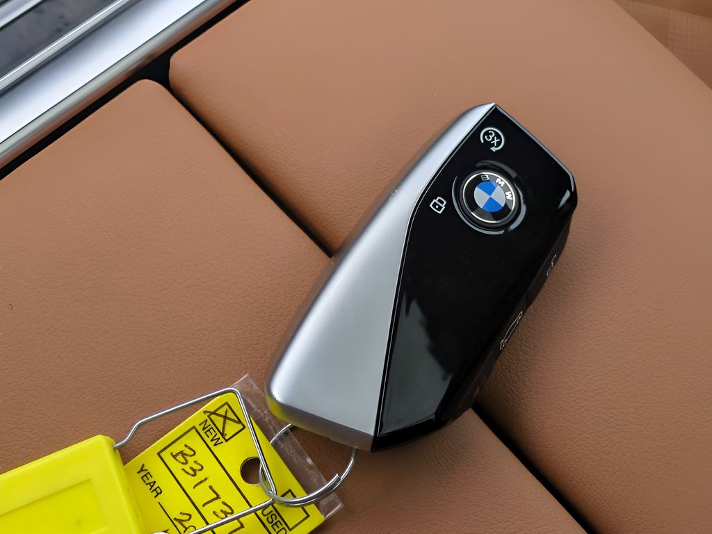 2026 BMW X7 xDrive40i Image 20 of 31