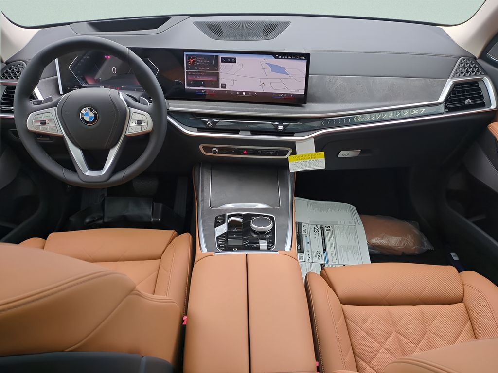 2026 BMW X7 xDrive40i Image 15 of 31