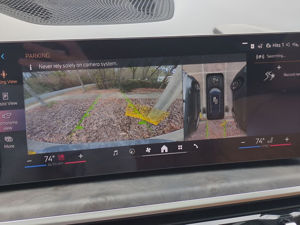 2026 BMW X7 xDrive40i Image 17 of 31