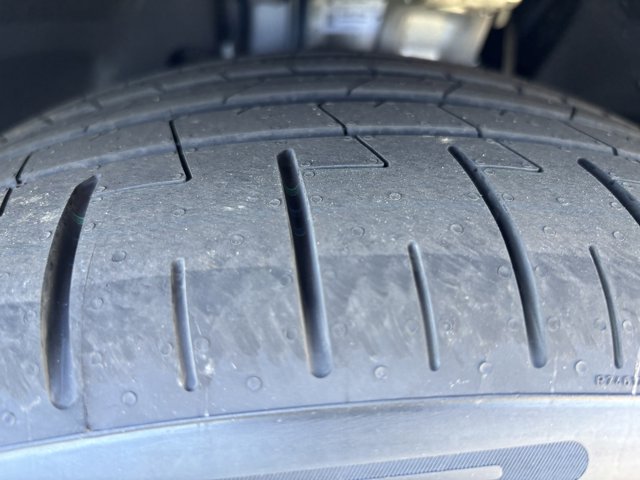 2026 BMW X7 xDrive40i Image 12 of 37