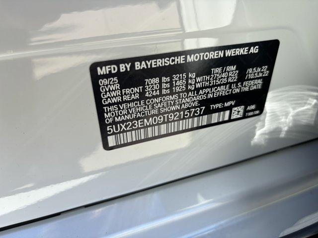 2026 BMW X7 xDrive40i Image 33 of 37