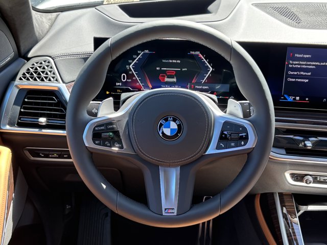 2026 BMW X7 xDrive40i Image 19 of 37